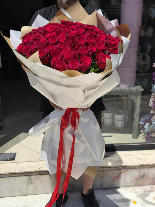 Send Flowers to Bodrum - 101 Roses: Icon of Eternal Love