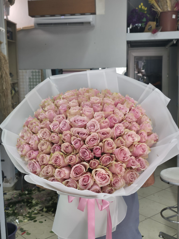 Florist & Blumenlieferung Bodrum - Rosa Dream Mega 101 Rosenstrauß