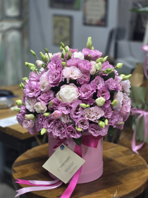 Luxury Flower Delivery in Bodrum - Premium Box composition